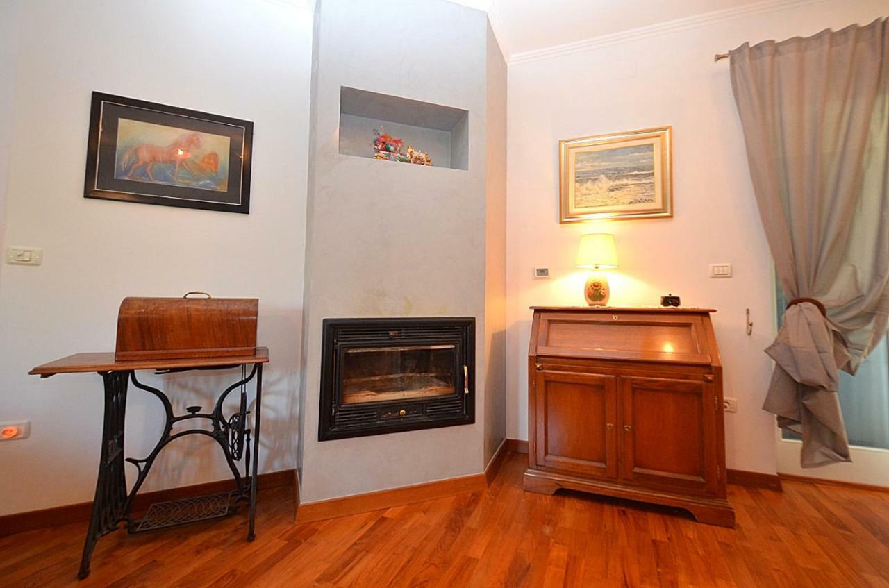 Holiday Home Sverko Novigrad  ภายนอก รูปภาพ